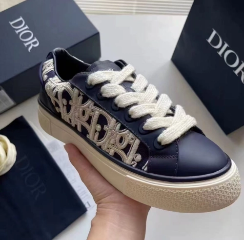 Dior B33 Sneaker Navy Blue Smooth Calfskin Oblique Raised Embroidery (Numbered) 3SN303ZYQ_H561 review 