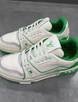 Louis Vuitton Trainer #54 Signature White Green 1ABNIS review bel