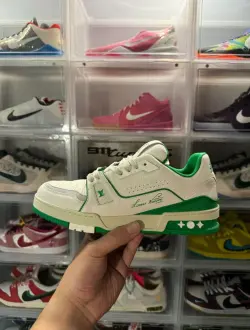 Louis Vuitton Trainer #54 Signature White Green 1ABNIS review bott