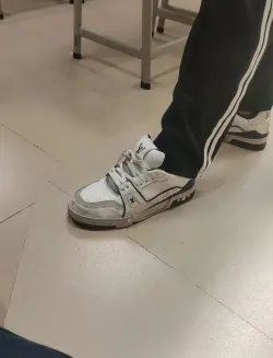 Louis Vuitton Trainer #54 Signature White Green 1ABNIS review Ale