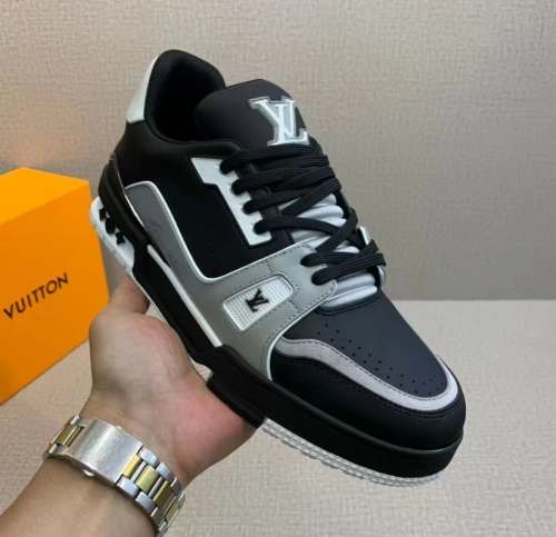 Louis Vuitton LV Trainer Black Grey White 1AAHS3 review 