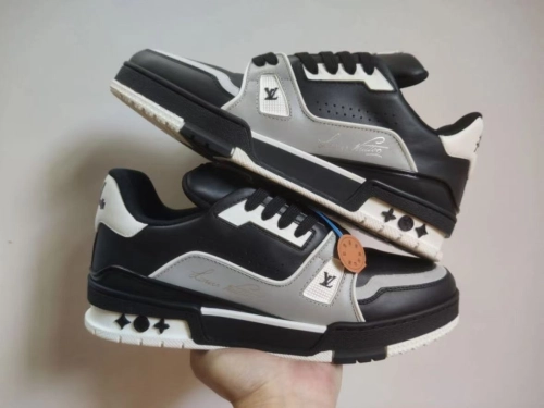 Louis Vuitton LV Trainer Black Grey White 1AAHS3 review 