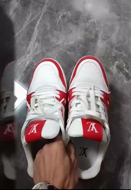 Louis Vuitton Trainer #54 Signature Red White 1AANFH review 