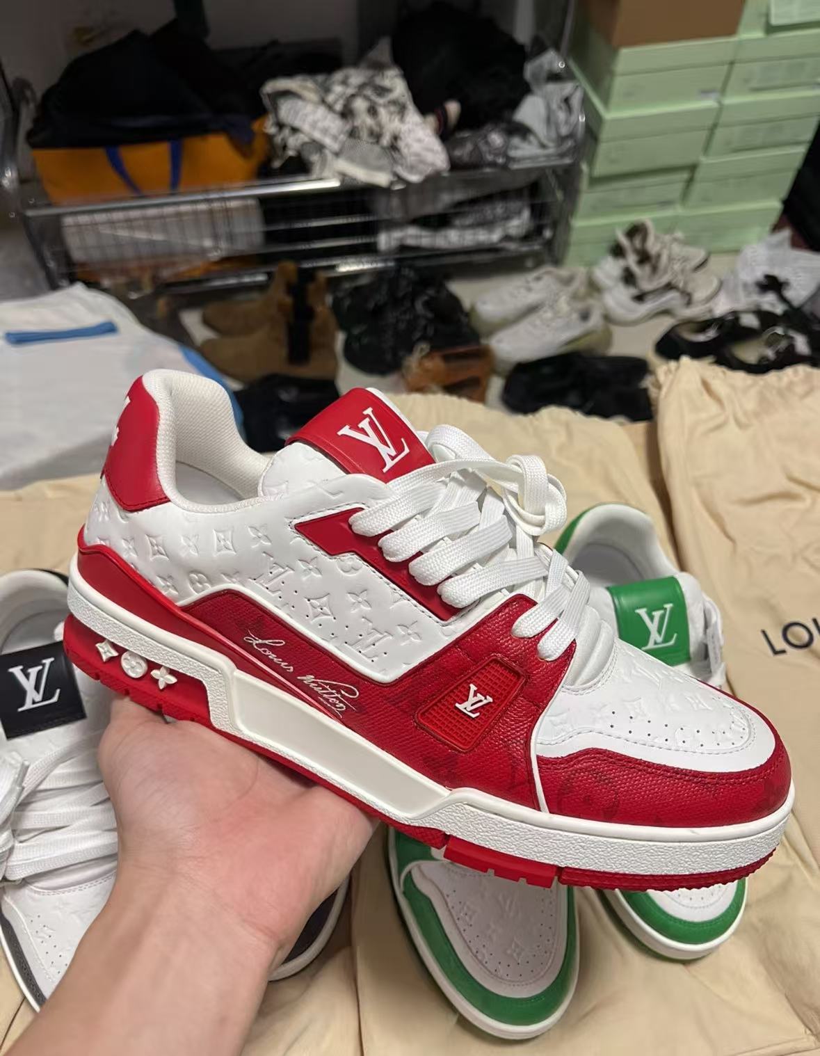 Louis Vuitton Trainer #54 Signature Red White 1AANFH review ern