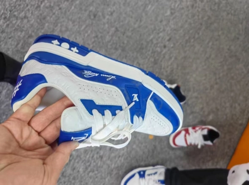 Louis Vuitton Trainer #54 Signature Blue White  1AANEV review 