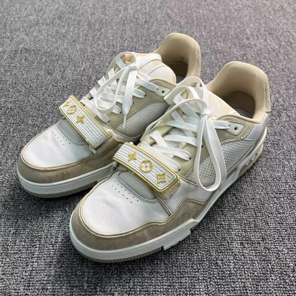 Louis Vuitton Trainer Beige White  1A9ZC3 review Asto