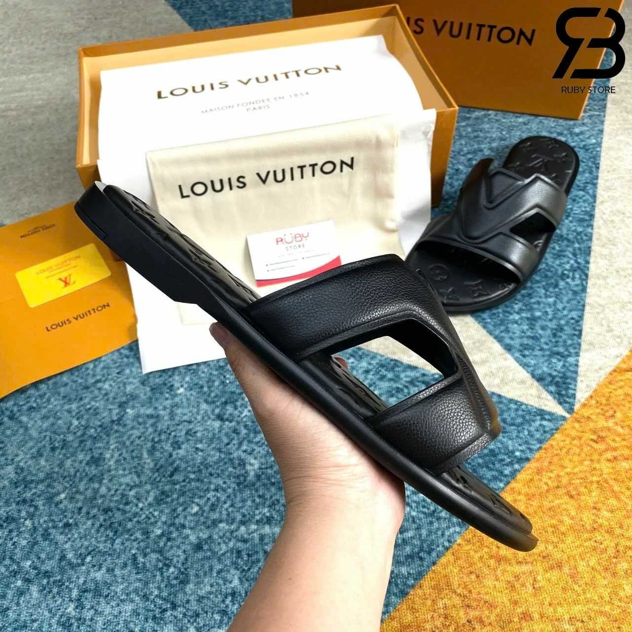LOUIS VUITTON Oasis Black Embossing review am
