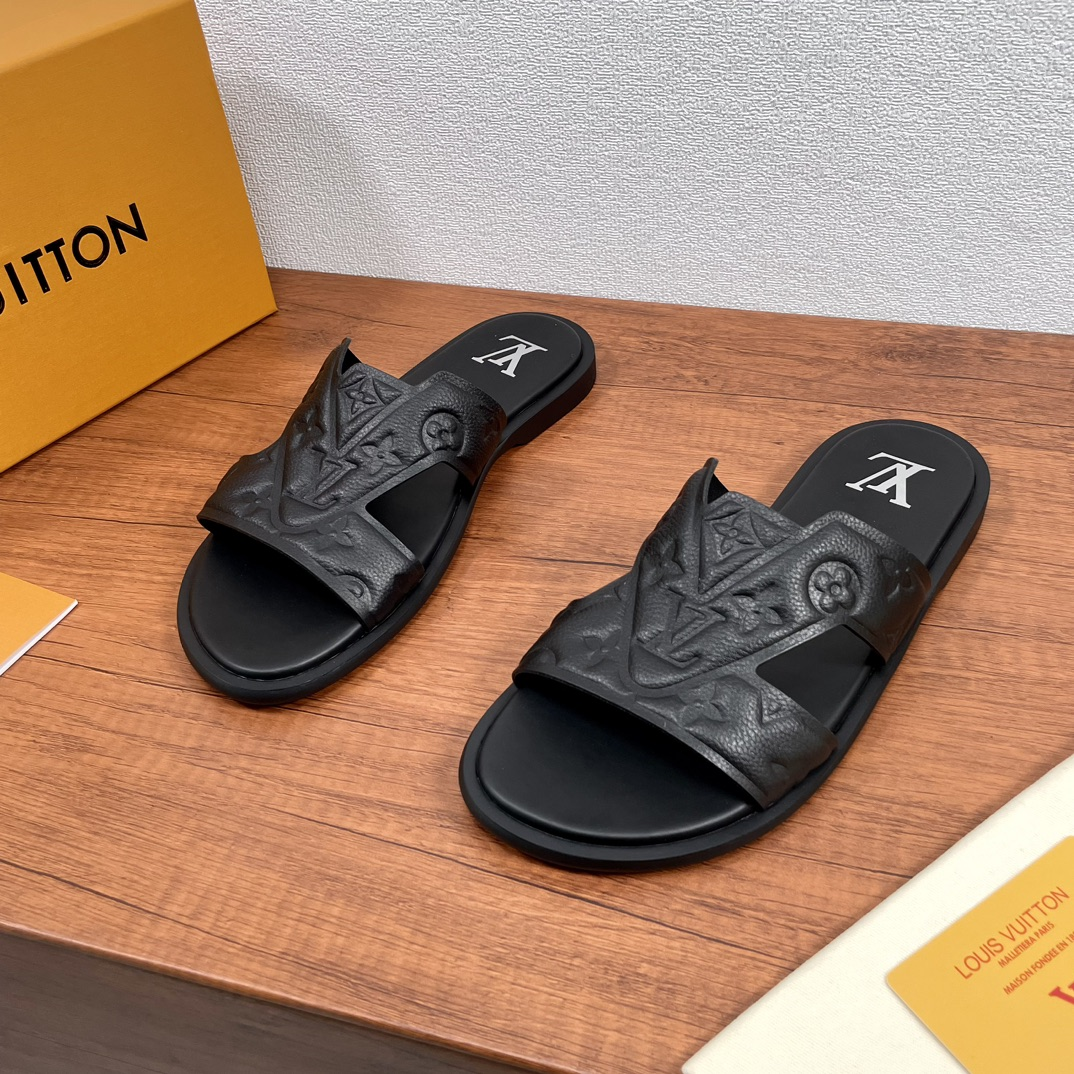 LOUIS VUITTON Oasis Black Leather Surface review Ann