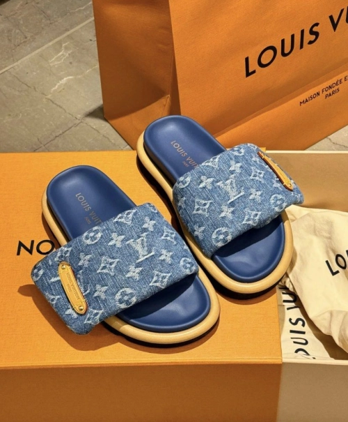 Louis Vuitton Pool Pillow Flat Comfort Mule Light Blue Denim review 