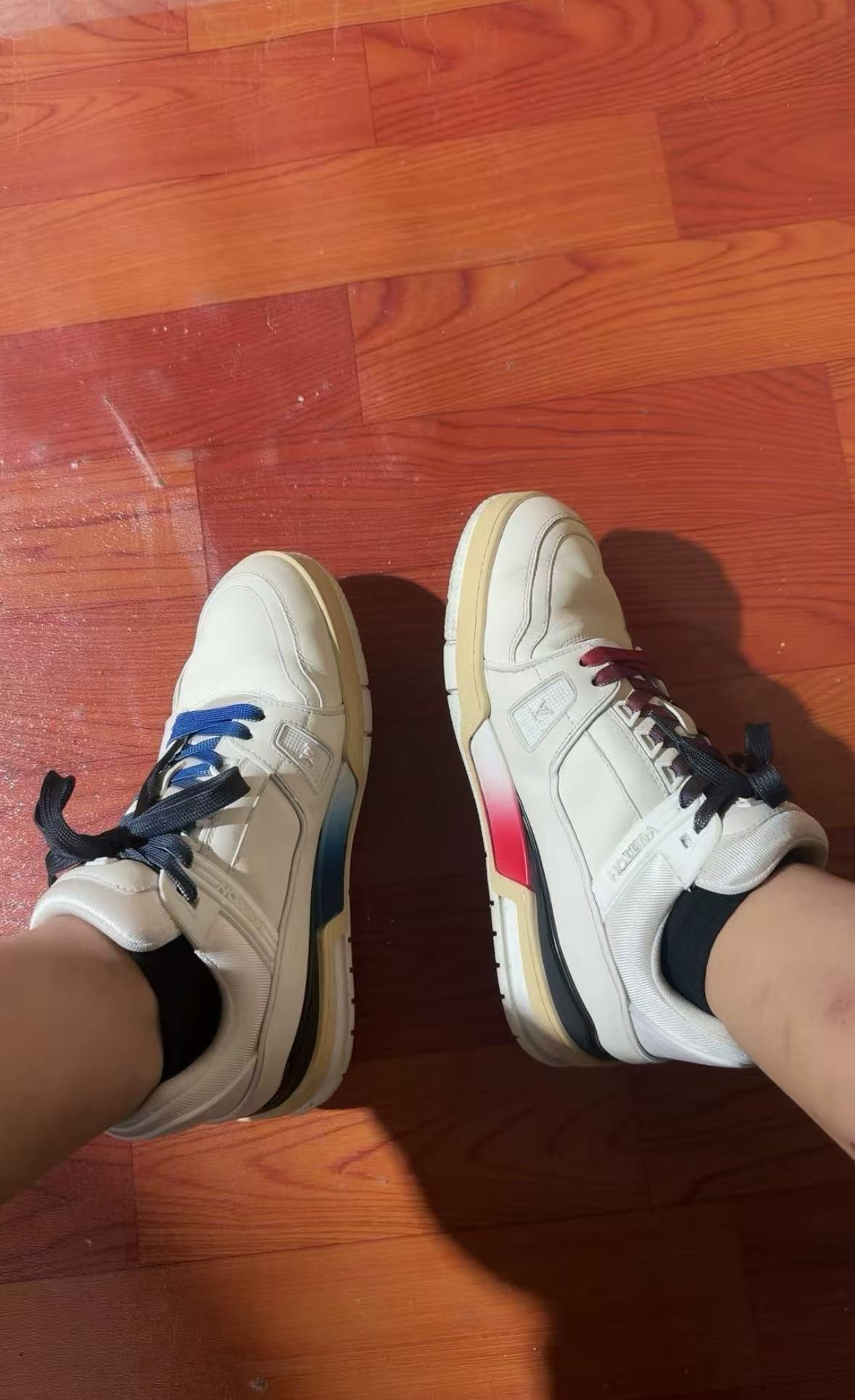  LOUIS VUITTON Trainer blue white review bri