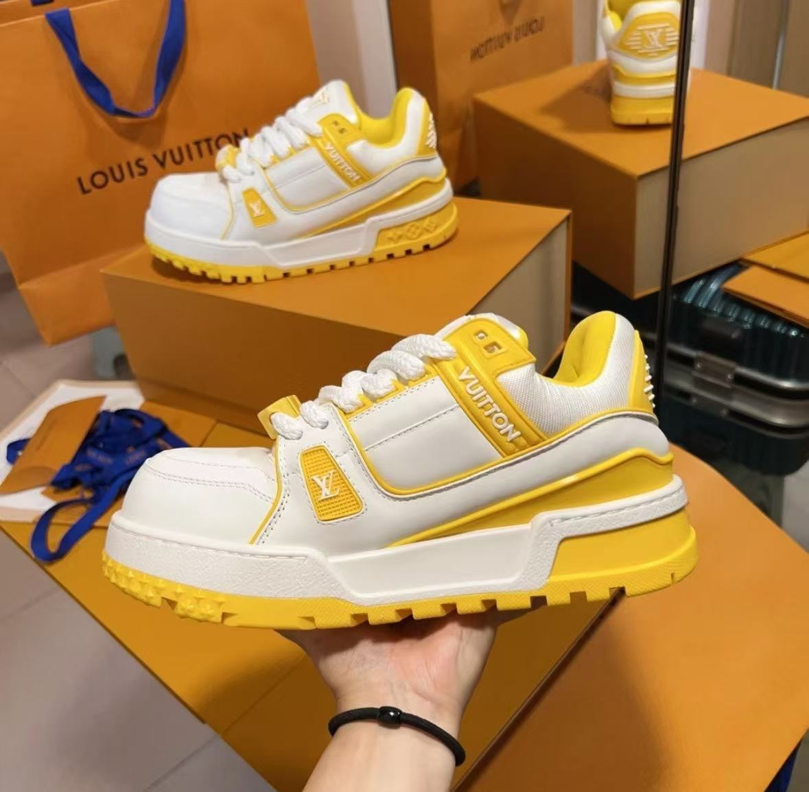 Louis Vuitton White Yellow review abelle