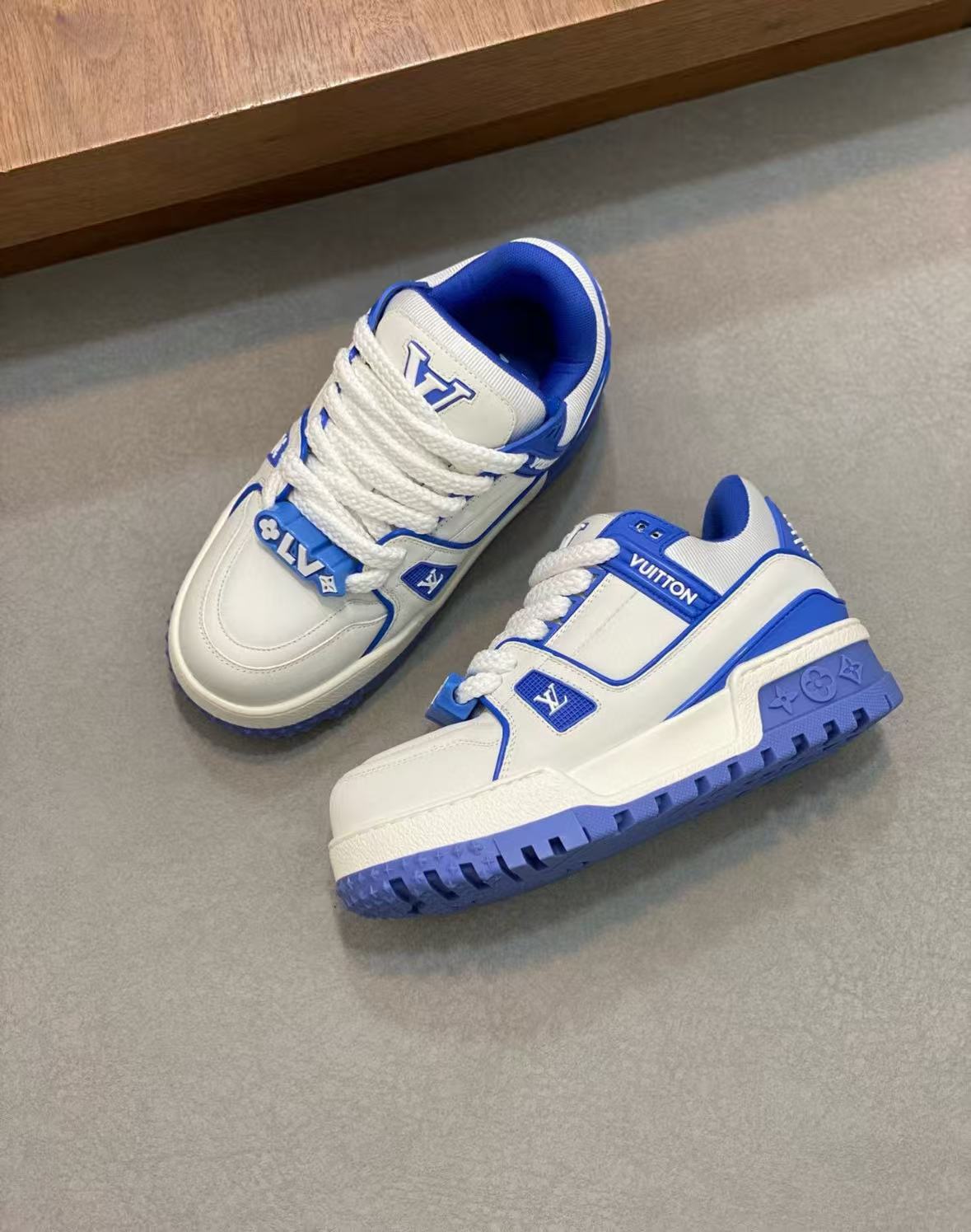 Louis Vuitton White Blue review Arlene