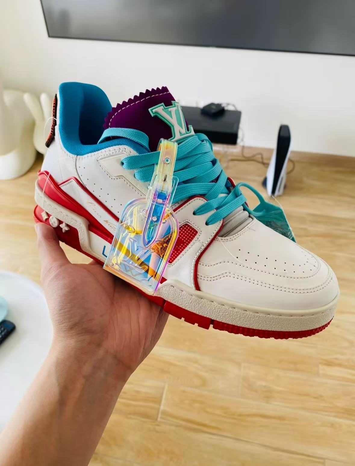 LOUIS VUITTON Trainer Blue Purple review ilia