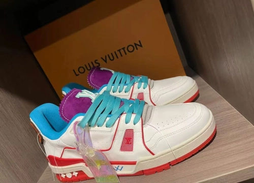LOUIS VUITTON Trainer Blue Purple review 