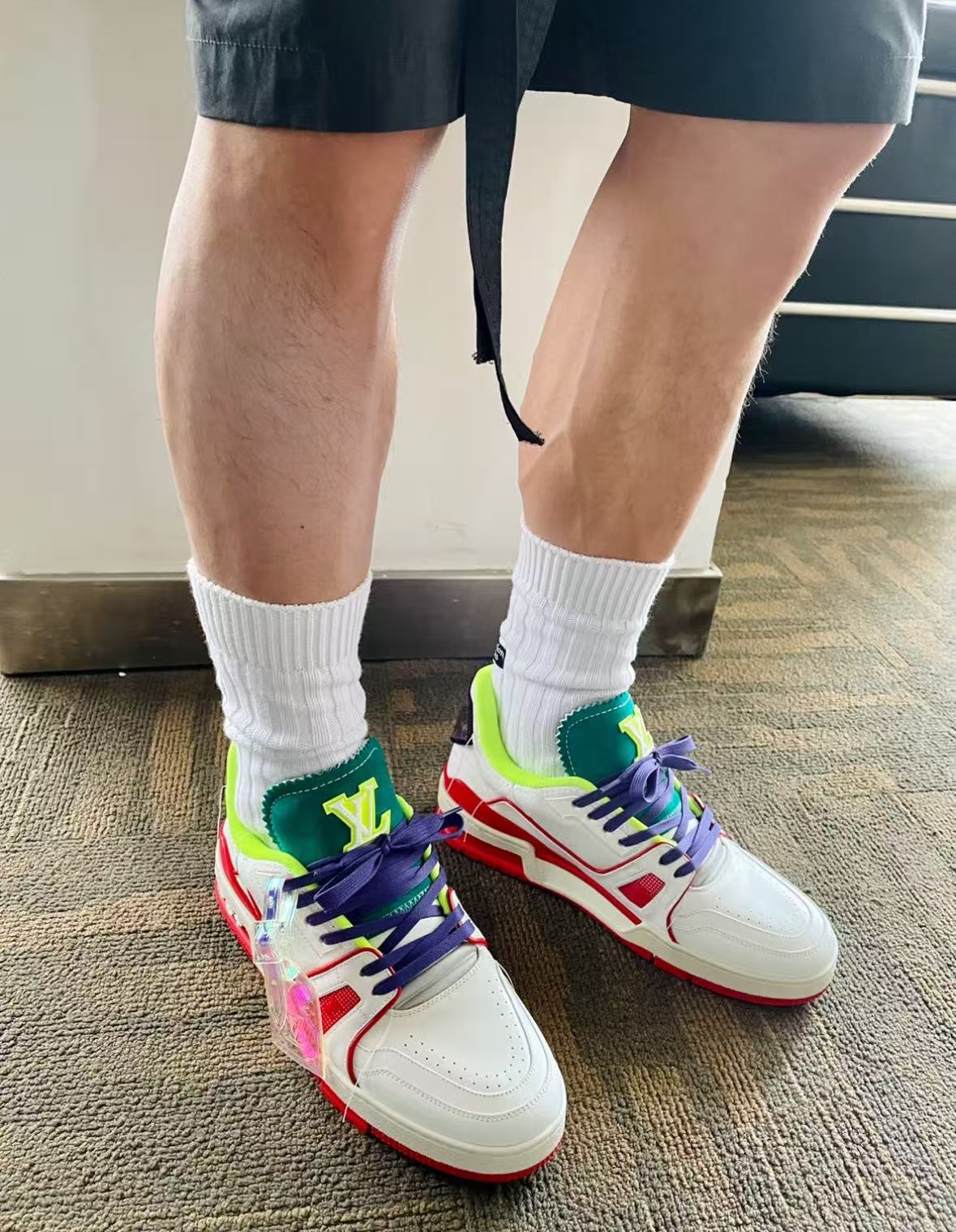  LOUIS VUITTON Trainer Fluorescent Yellow review Dais