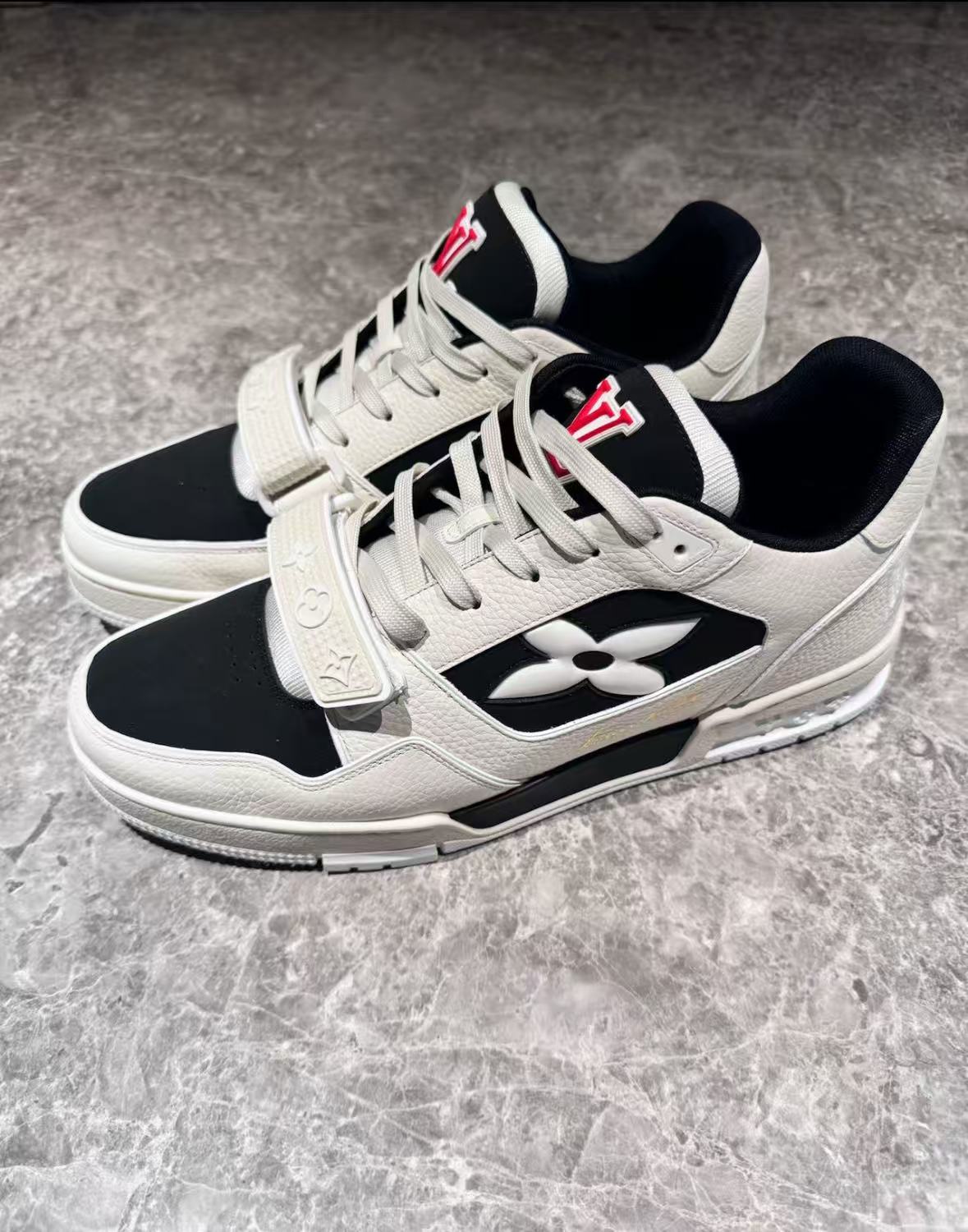 Louis Vuitton LV Trainer Cream Black 1ACW3K review artha