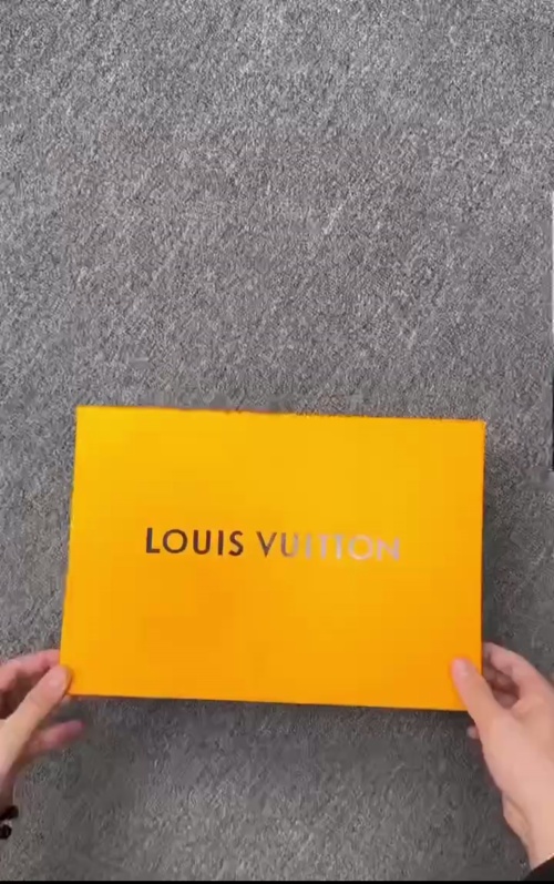 Louis Vuitton LV Trainer Monogram Flower Beige 1ACW44 review 