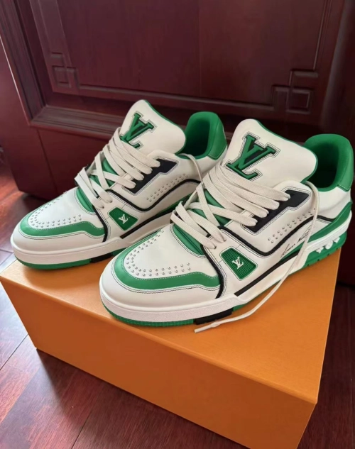 Louis Vuitton LV Trainer White Green 1AD7KP review 