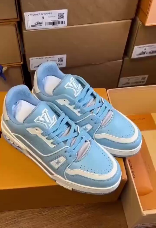 Louis Vuitton LV Trainer #54 Light Blue White 1AAHSJ review 