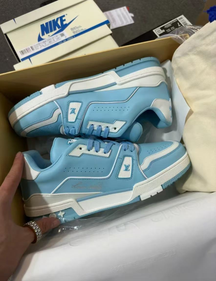 Louis Vuitton LV Trainer #54 Light Blue White 1AAHSJ review Jean