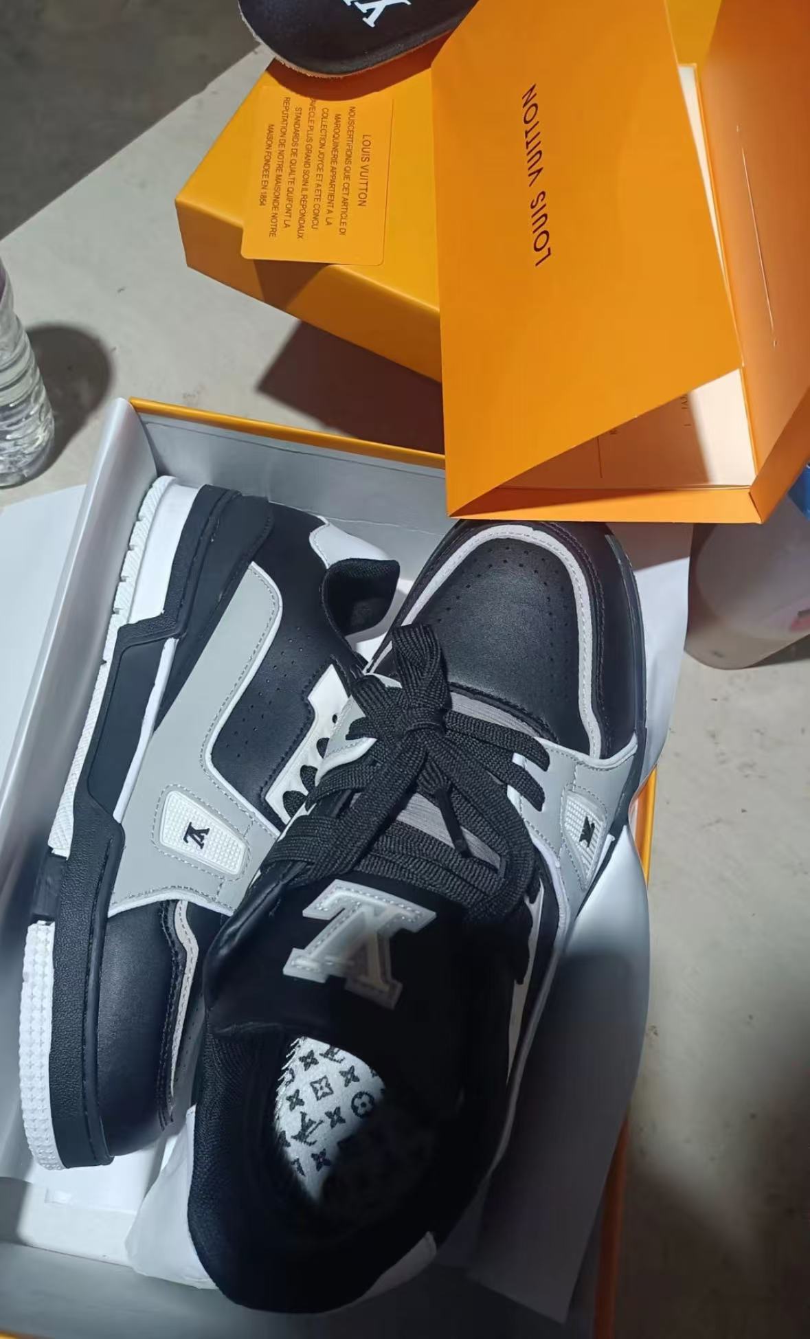 Louis Vuitton LV Trainer Black Grey White 1AAHS2 review Jennifer