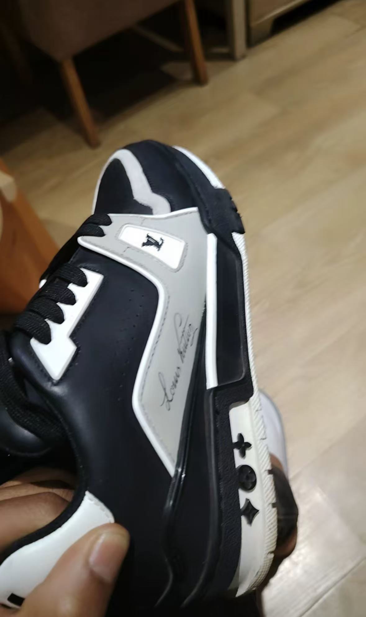 Louis Vuitton LV Trainer Black Grey White 1AAHS2 review atherin