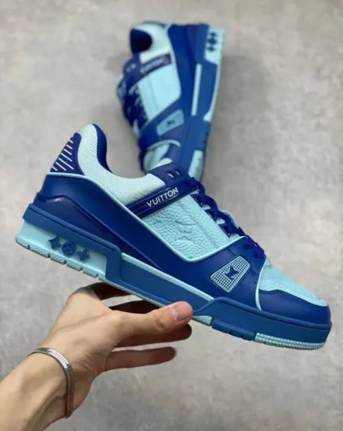 Louis Vuitton Trainer #54 Signature Blue White  1AANEZ review 