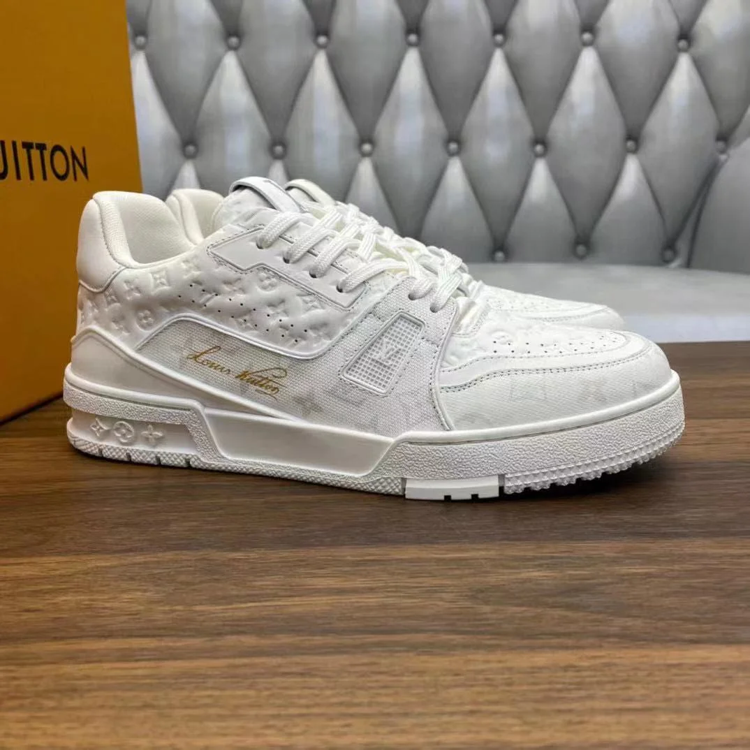 Louis Vuitton Trainer White  Signature 1A8WAY review anda