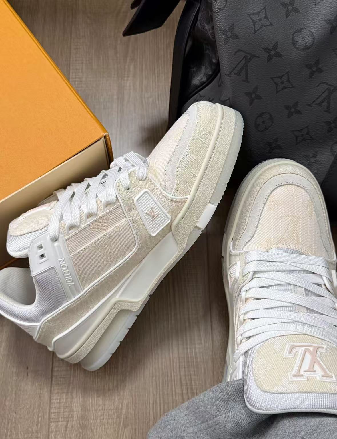Louis Vuitton LV Trainer Beige Monogram Demin 1A8Z4W  review ia