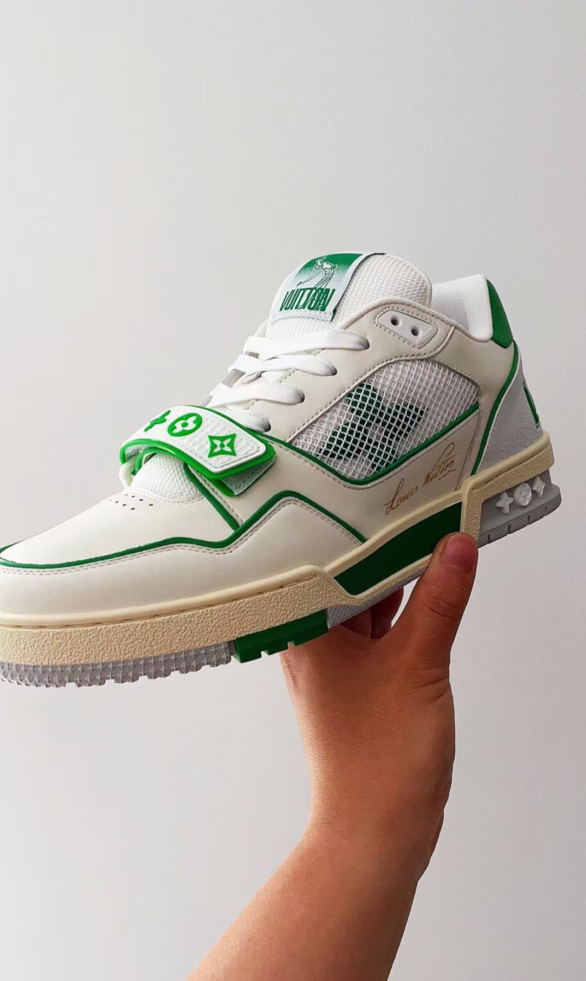 Louis Vuitton Trainer Green Mesh 1A98V1 review edy