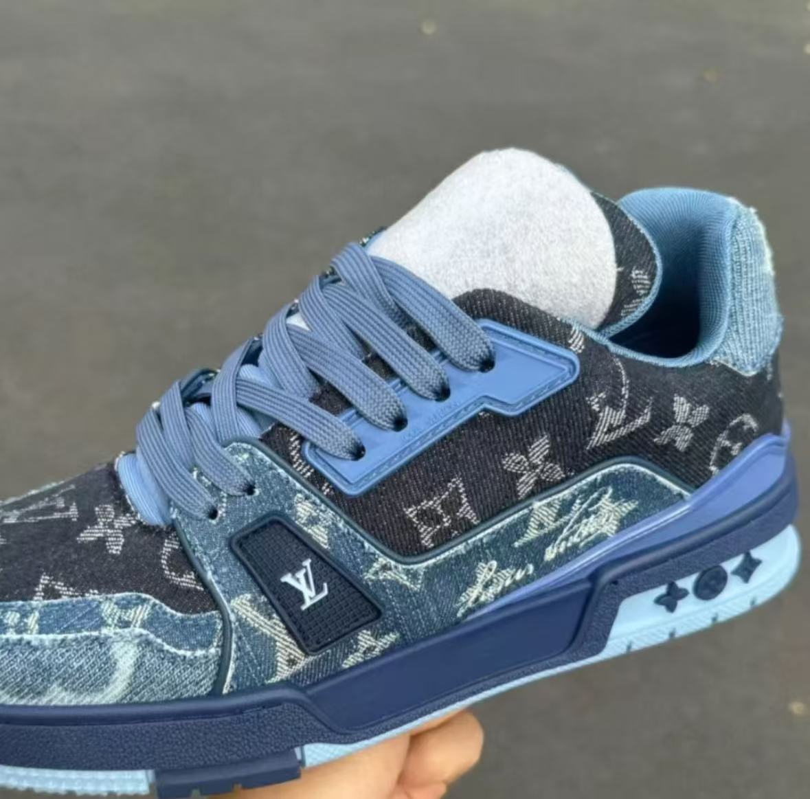  Louis Vuitton Trainer Blue review Jade
