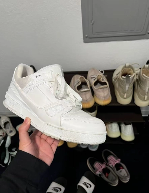 Louis Vuitton LV Trainer White 1A9G53 review 