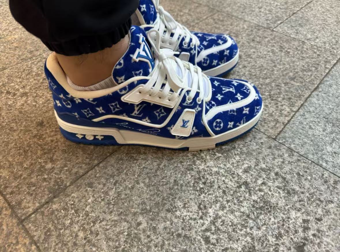 Louis Vuitton Trainer Blue Monogram Textile 1ABFRQ review Urs