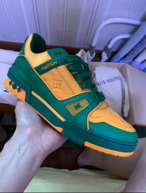 Louis Vuitton Trainer Green Orange 1A8WFY review 