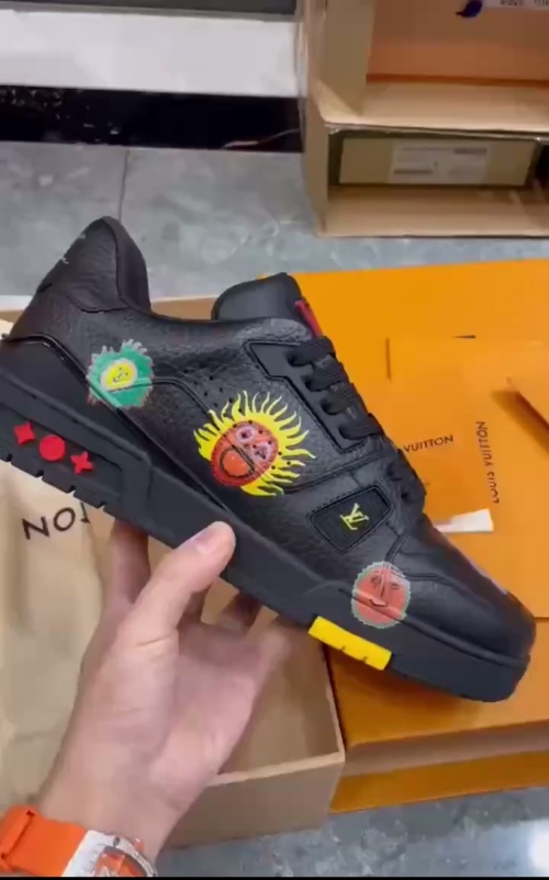 Louis Vuitton x Yayoi Kusama Trainer Black Print 1ABD2W review 