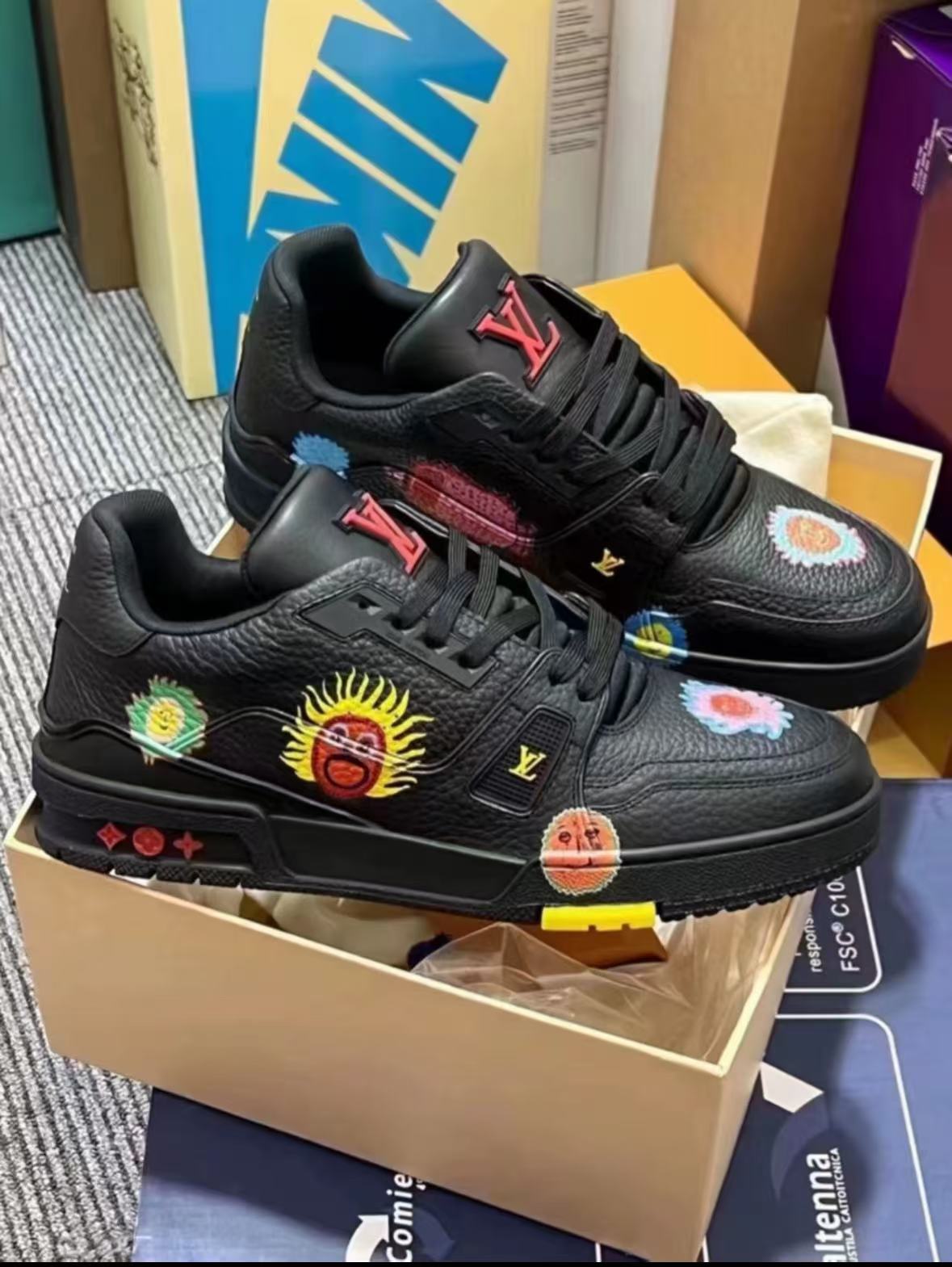 Louis Vuitton x Yayoi Kusama Trainer Black Print 1ABD2W review da