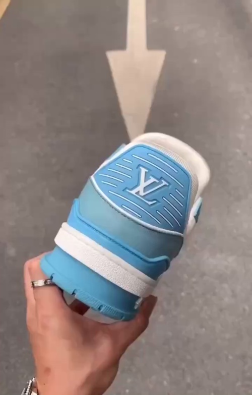 Louis Vuitton Trainer Low White Sky Blue 1AA6X4  review 
