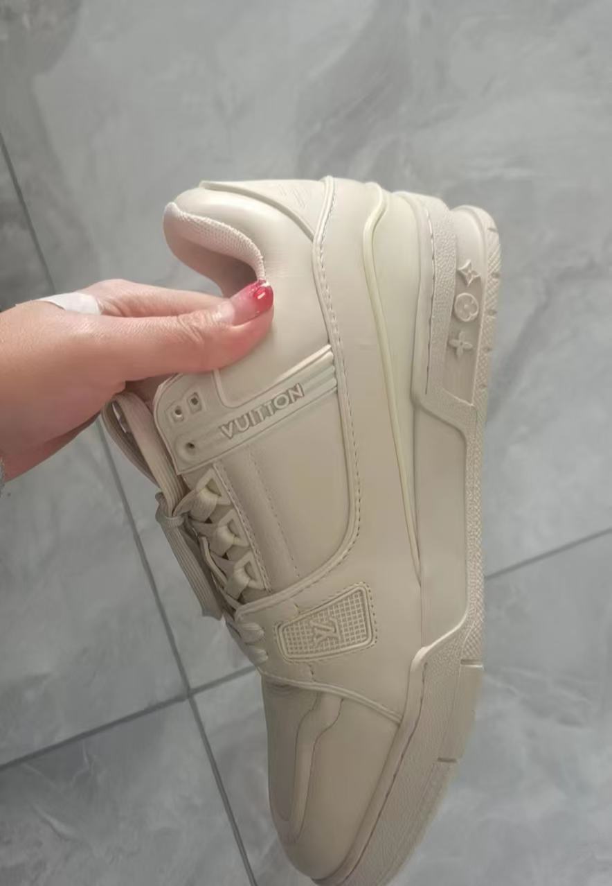 Louis Vuitton Trainer Beige  review 0