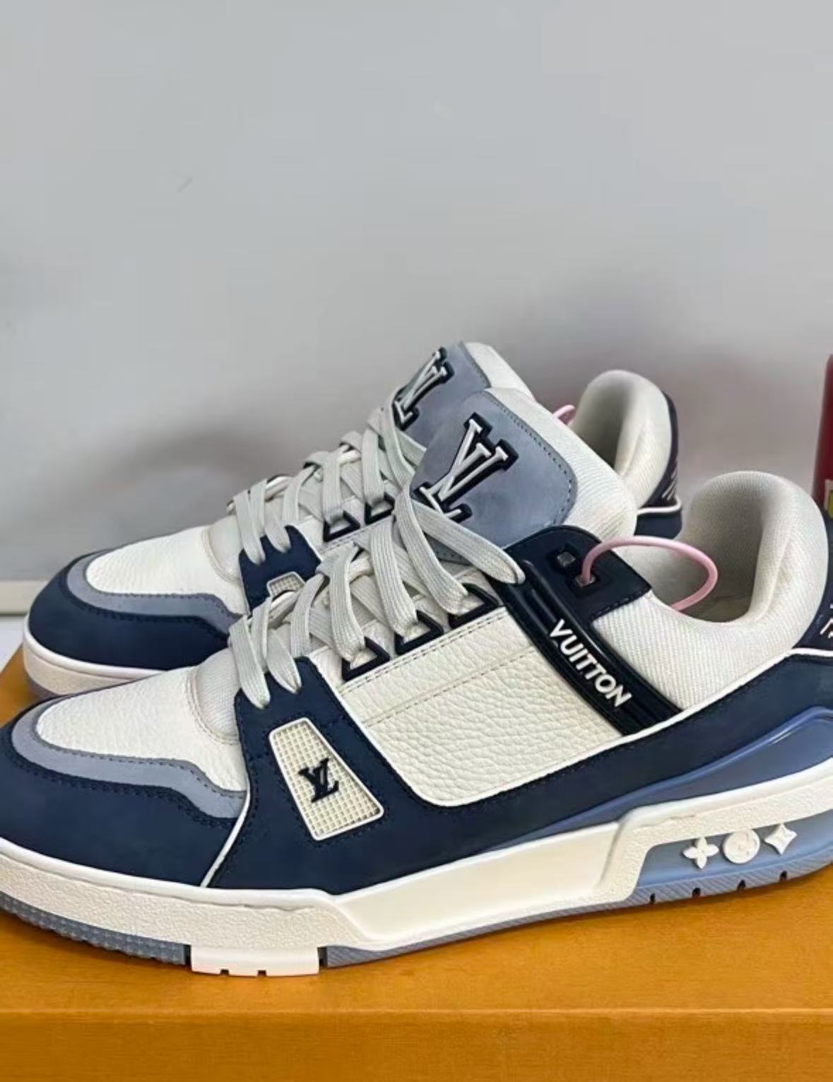 Louis Vuitton Trainer White Blue  review live