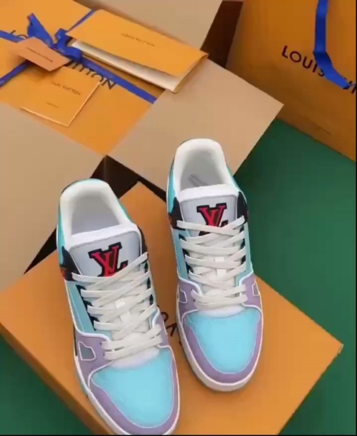  Louis Vuitton Trainer Blue Purple  review 