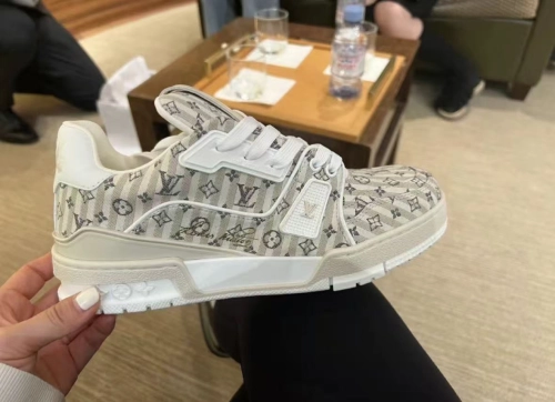 Louis Vuitton Trainer Beige Stripe Monogram 1ABG0H review 
