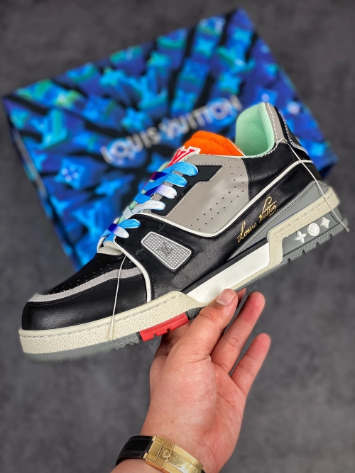 Louis Vuitton Trainer Blue SS21 1A8QBG review 