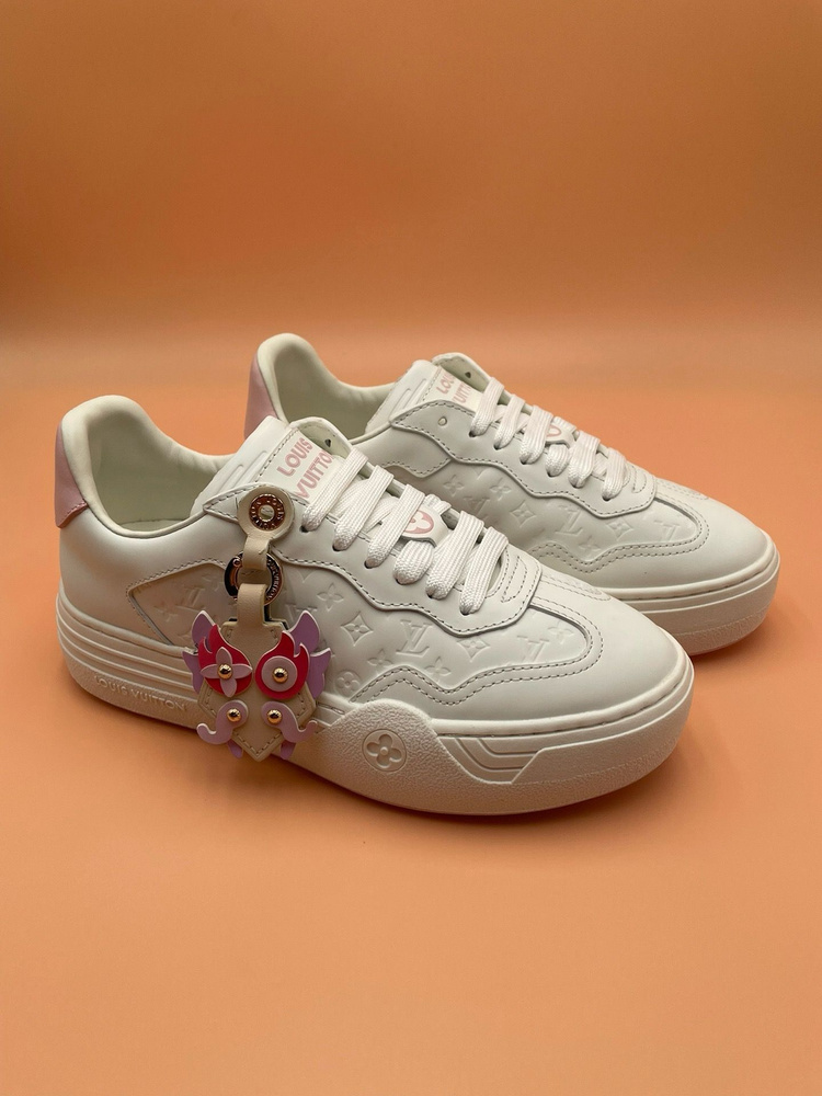 LOUIS VUITTON Groovy Platform Sneaker  Pink White  1ACO5T  review vie