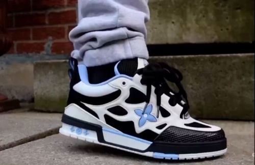 Louis Vuitton Trainer Black Blue review 