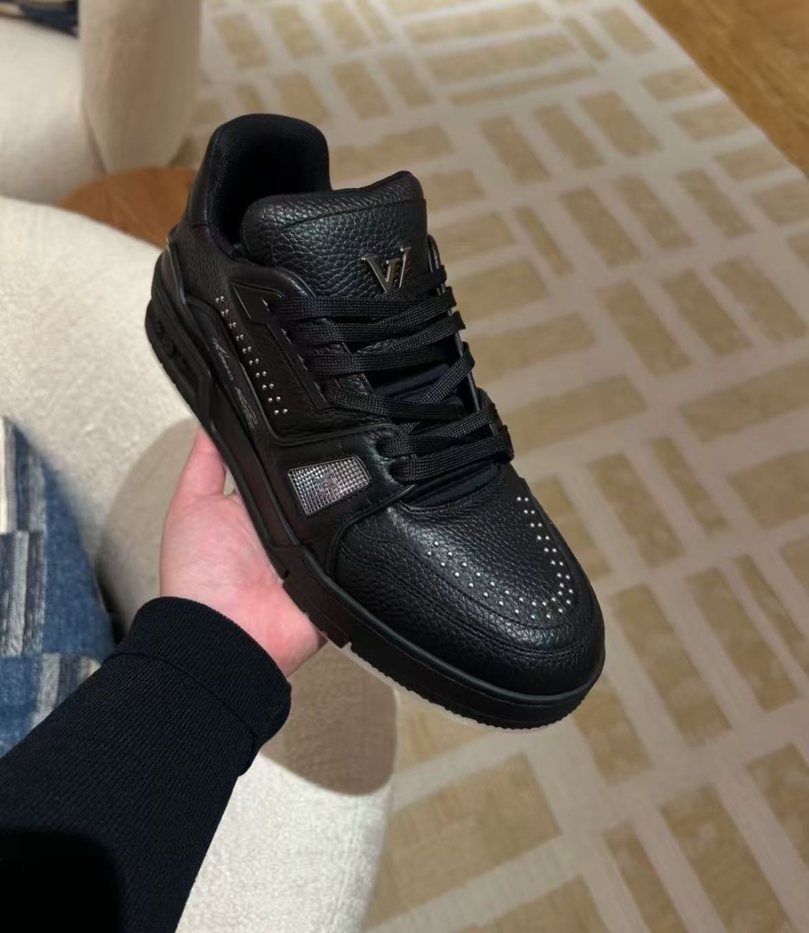 Louis Vuitton Trainer Black Rivets  review ivets