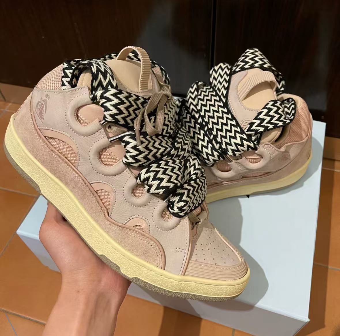 LANVIN White White Powder review osep