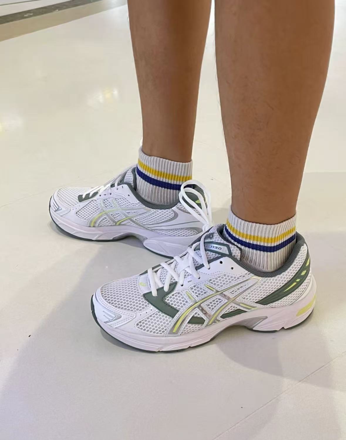 ASICS Gel-1130 White Jade Yellow 1201A256-111 review amel