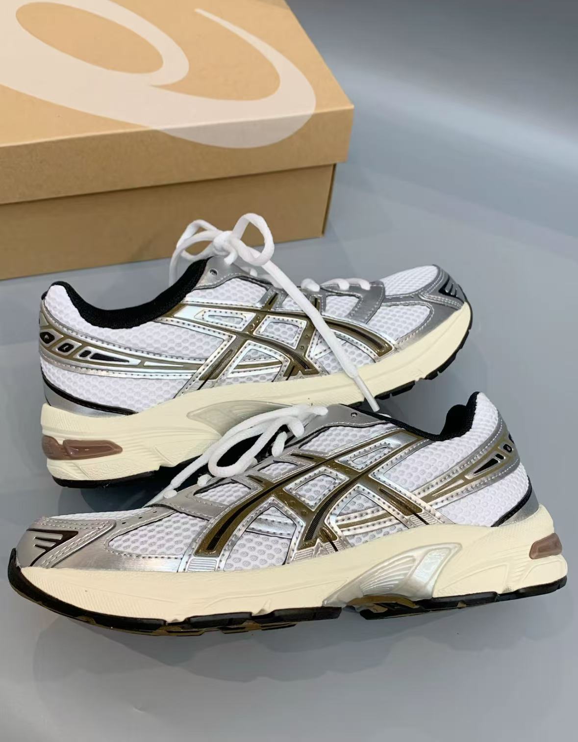 ASICS Gel-1130 White Clay Canyon 1201A256-113 review Ev