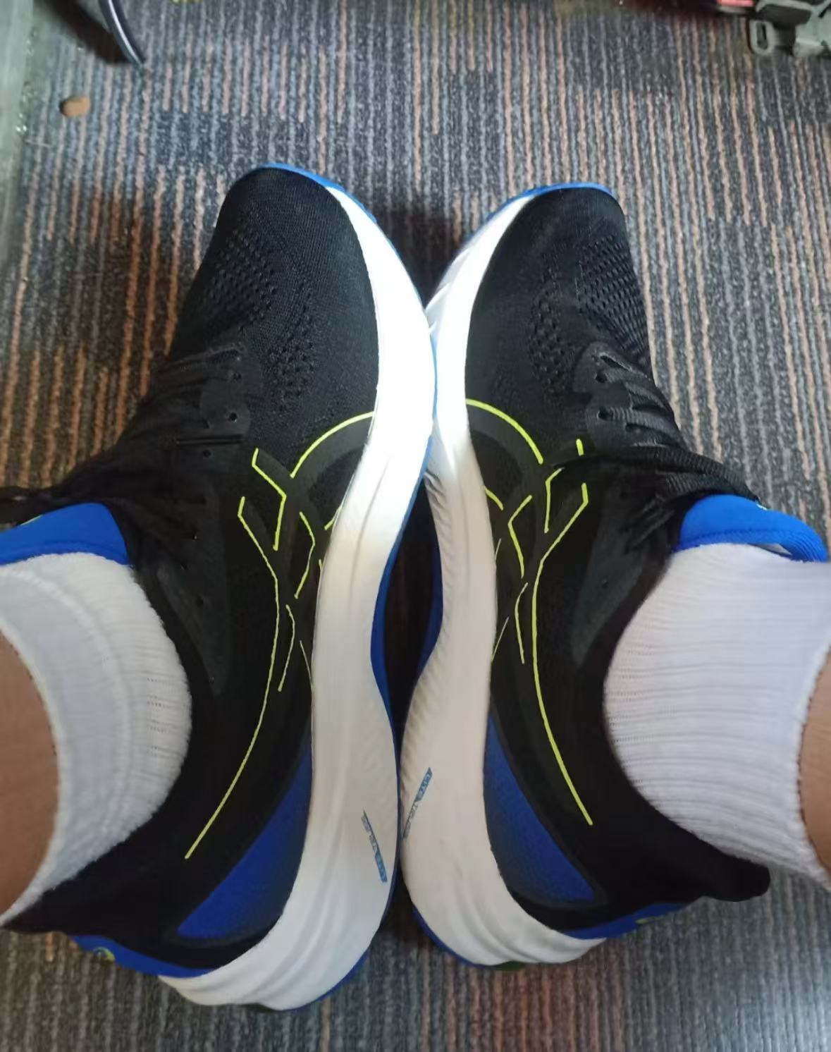 Asics GT 1000 12 'Black Blue Yellow' 1011B631-002 review ngeli