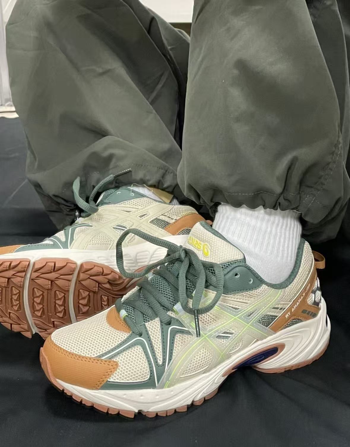 ASICS Gel-Kayano 14 Vanilla Tarmac 1201A019-250 review ASI